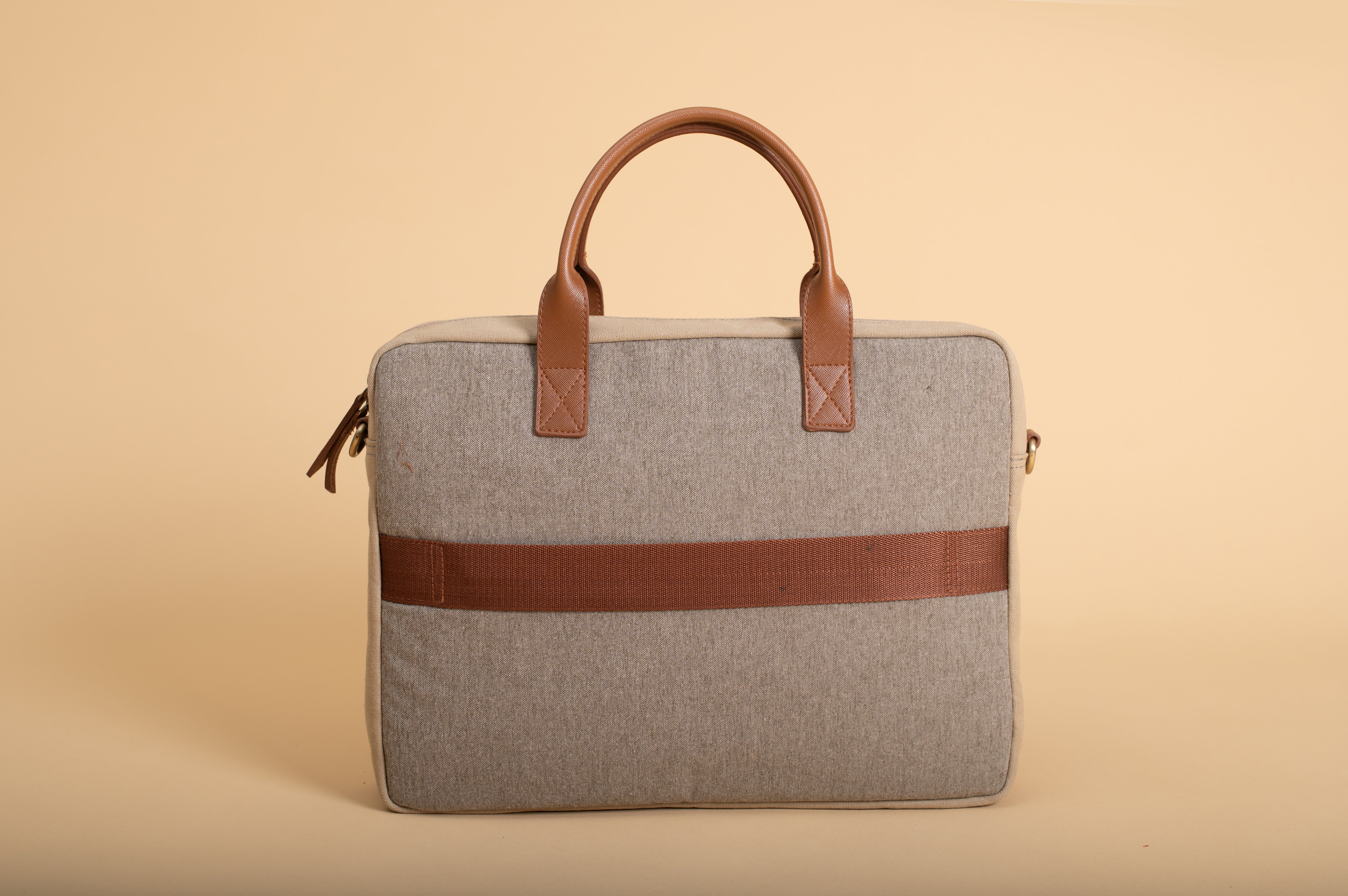 Trooper - Laptop Messenger bag - Beige