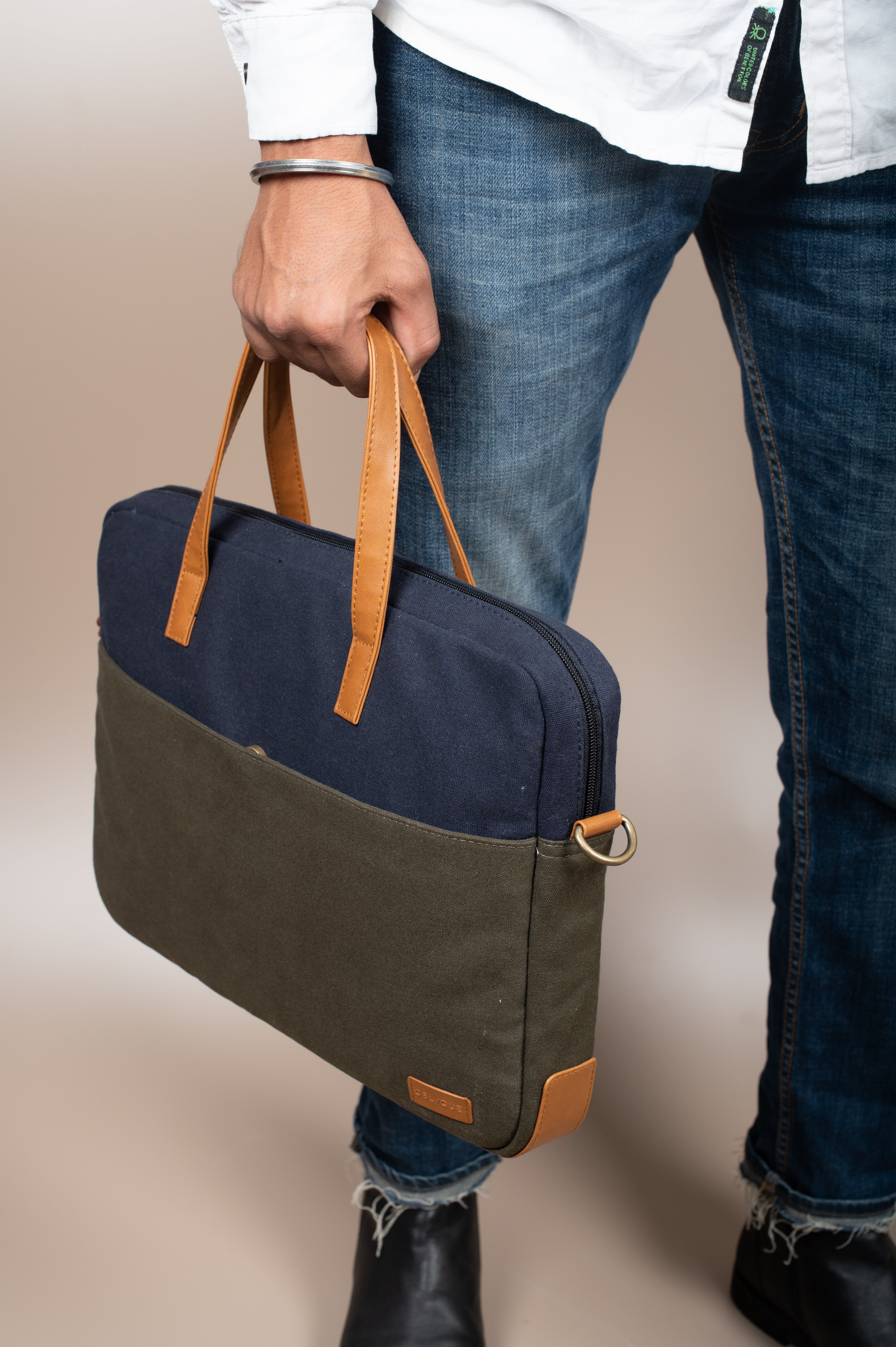 Oliver - Laptop Messenger Bag - Olive