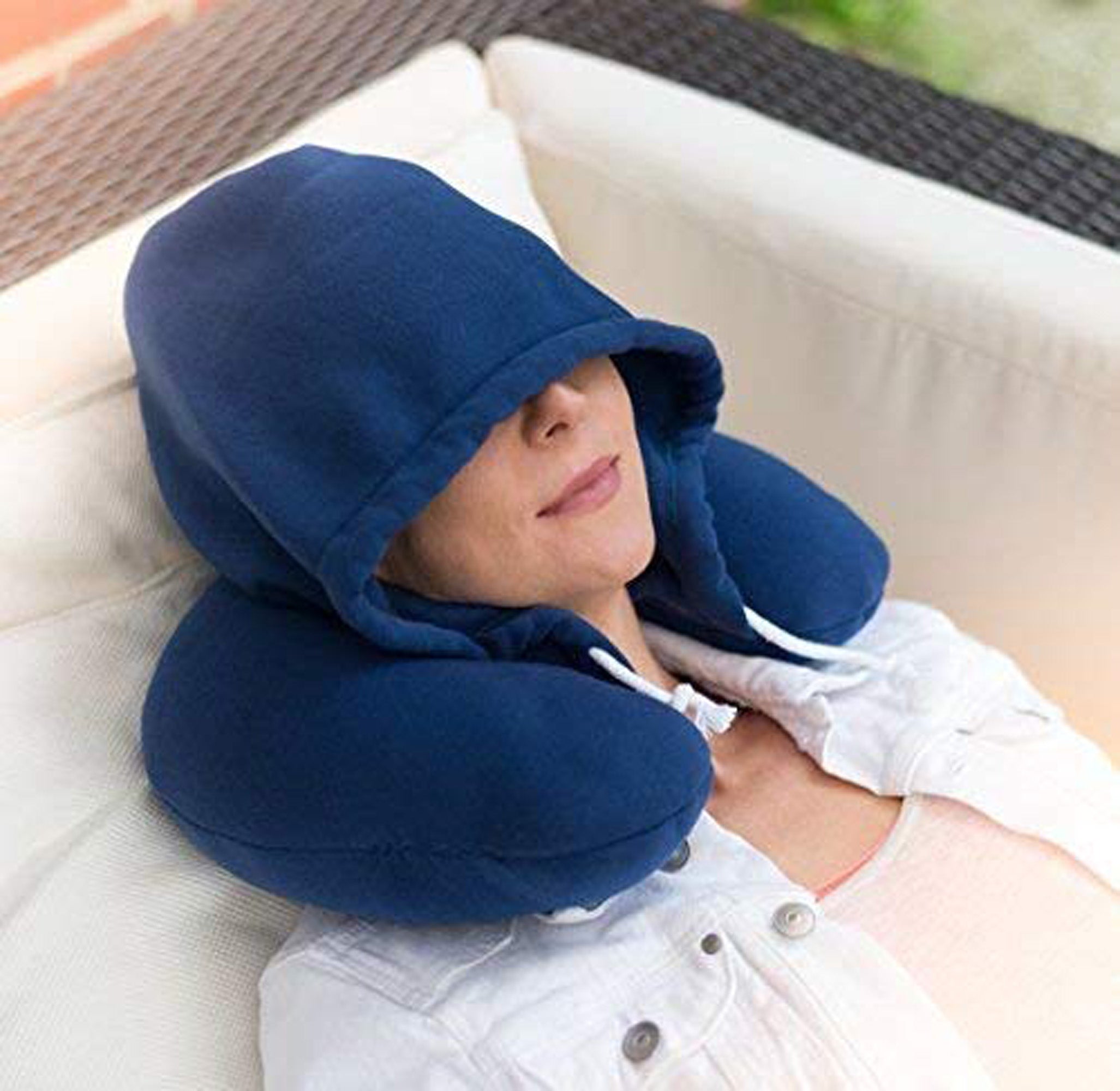 Soft Velvet Neck Pillow with Hoodie (Assorted Color)